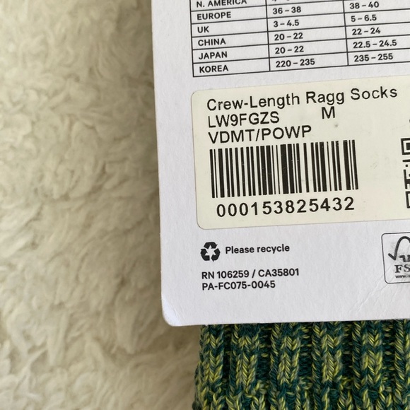 ❤️ Lululemon Essentials Ragg Socks Size Medium NWT - Picture 4 of 9